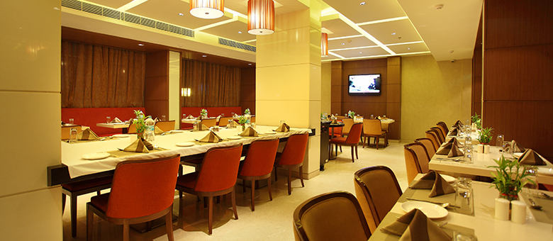 AMBROSIA RESTAURANT - Hotel Comfort INN Legacy, Rajkot